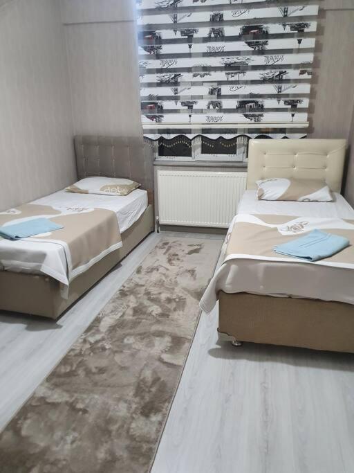 Апартаменты Muekemmel Konumda Luex Family Concept Daire Сивас Экстерьер фото
