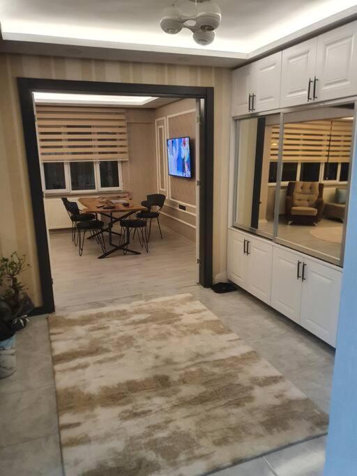 Апартаменты Muekemmel Konumda Luex Family Concept Daire Сивас Экстерьер фото
